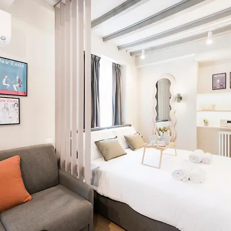 Easylife - Elite In Porta Venezia Milano